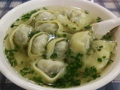 特色荠菜肉馄饨-潘国仙耳光馄饨(黄家阙路店)