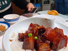 桂花红烧肉-梅飞酒家(名辉豪庭店)