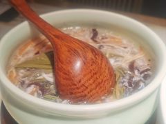 -吴越荣记苏州菜·松鼠桂鱼(月光码头店)