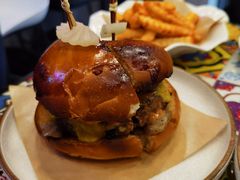 -LESCEDARS Brasserie Bistro香柏树