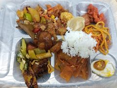 -小红帽自助盒饭(御点江山店)