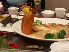 -天津梅江中心皇冠假日酒店