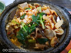 砂锅毛血旺-王明古法砂锅居(开化寺店)