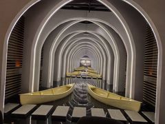 -涨巢·潮玩水疗局