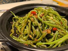 -西域胡氏大盘鸡(新华胡杨风店)