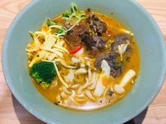 特制雪菜牛腩面-陳八两面家(滨江天街店)