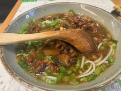 -百春原湖南牛肉粉(百联世纪店)