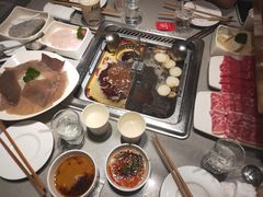 -海底捞火锅(金山百联店)