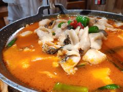 -老滇山寨•云南特色菜•地方菜•民族风情歌舞表演(金碧店)