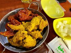 -BHC炸鸡(明洞总店)