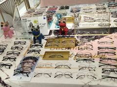 -肆兮眼镜·蔡司·徕卡战略合作店(大坪店)