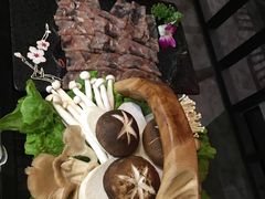 -宴全牛粤来越牛潮汕鲜牛肉火锅(海州万达广场店)