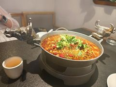 -万重锦·人文川菜馆(骡马市店)