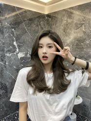 -诗悦发型烫染SALON