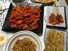 -靓虾二哥长沙地标小龙虾(五一广场店)
