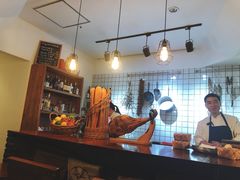 -羽深肉铺 Steak & Wine