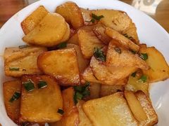 -芦茨金富饭庄·25年老字号·专做稻草鸡