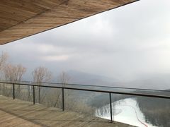 -中旅松花湖滑雪场