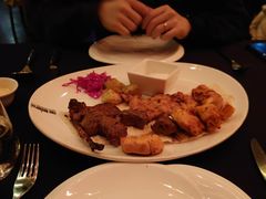 -Efes Turkish & Mediterranean Cuisine 艾菲斯餐厅(陆家嘴店)