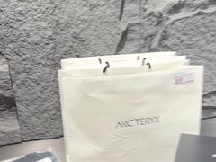-ARC'TERYX始祖鸟(北京王府中环店)