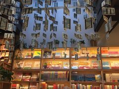 -猫的天空之城概念书店(杭州南宋御街店)