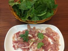 招牌Q弹脆鲜鸡片-陶冶居粥底小火锅(甲岸村店)