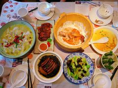 胡桃里烧鸡-胡桃里音乐酒馆(海雅缤纷城店)