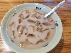 奶茶冰粉-冶建镜子·老南昌大排档·江西虾王(总店)