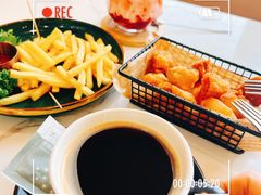 -喵园·猫主题咖啡厅·撸猫·猫咖(国贸店)