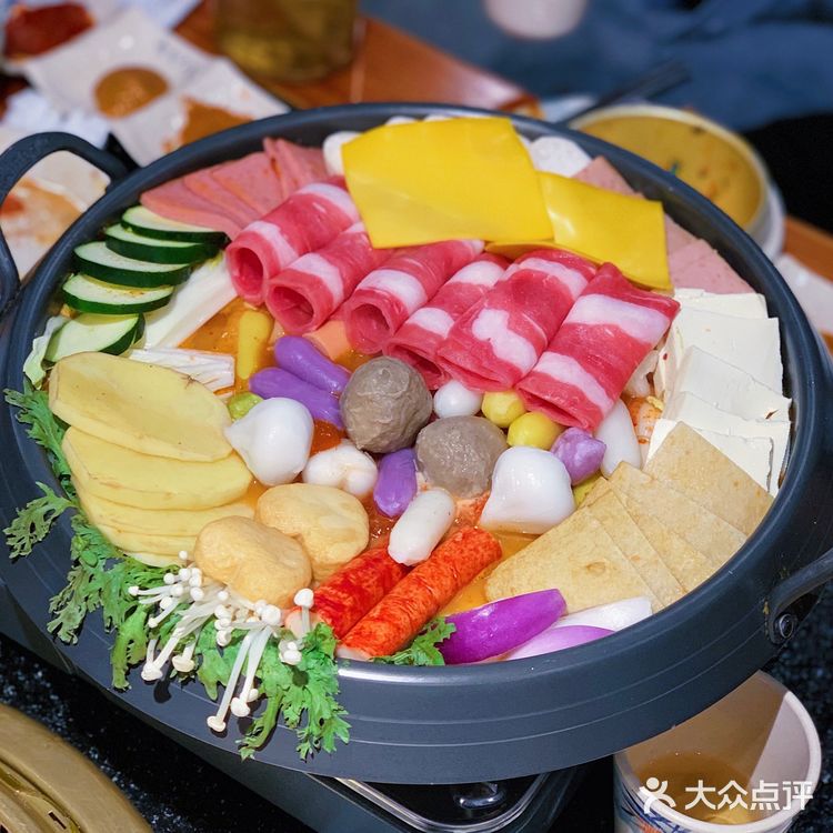 徐家汇商圈网红超火爆韩国烤肉店