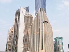 -陆家嘴空中步行连廊