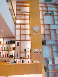 -简法造型·品牌形象店