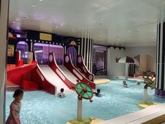 -涨巢·潮玩水疗局