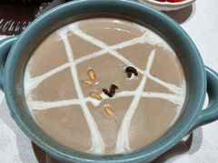 松子奶香蘑菇汤-俄士厨房(环球港店)