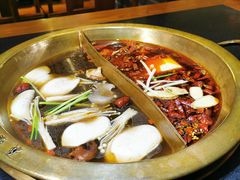 -沸炉重庆老火锅(军事博物馆店)