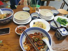 -沪西老弄堂面馆(定西路店)