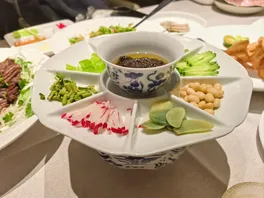 炸**