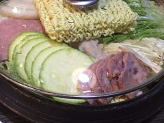 传统部队火锅-the frypan韩国炸鸡啤酒(五路居店)