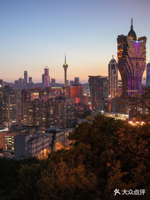 东望洋炮台东望洋灯塔图片