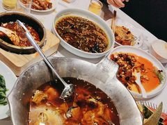 -沸腾鱼乡(知春路分店)
