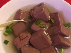 -阿一猪红汤(东风西路店)