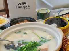 -紫藤园·天目湖大鱼头(南山竹海店)