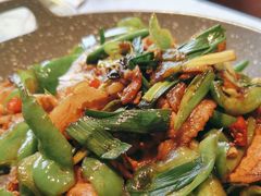 辣椒炒肉-金狮麟·新豫菜(杏石口路店)