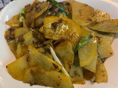老奶洋芋-滇道云南特色料理(康定路店)