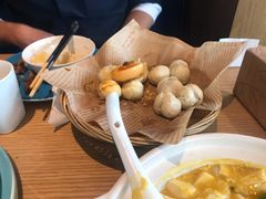 -渝信川菜 · 川味家常菜(财富购物中心店)