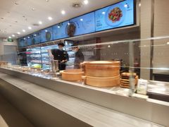 -老乡鸡(上海白玉兰广场店)
