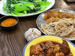 -谢大牛馆·中式卤牛排(老店)
