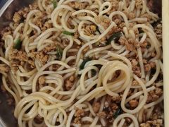 -正宗杨记普洱酸醋米线(总店)