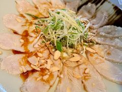 -穹六人间 people 6(岳阳路店)