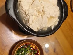 -重庆石磨豆花庄(乔庄店)